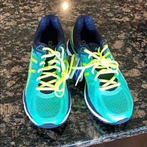 ASICS GEL CUMULUS 17 Running Shoe
